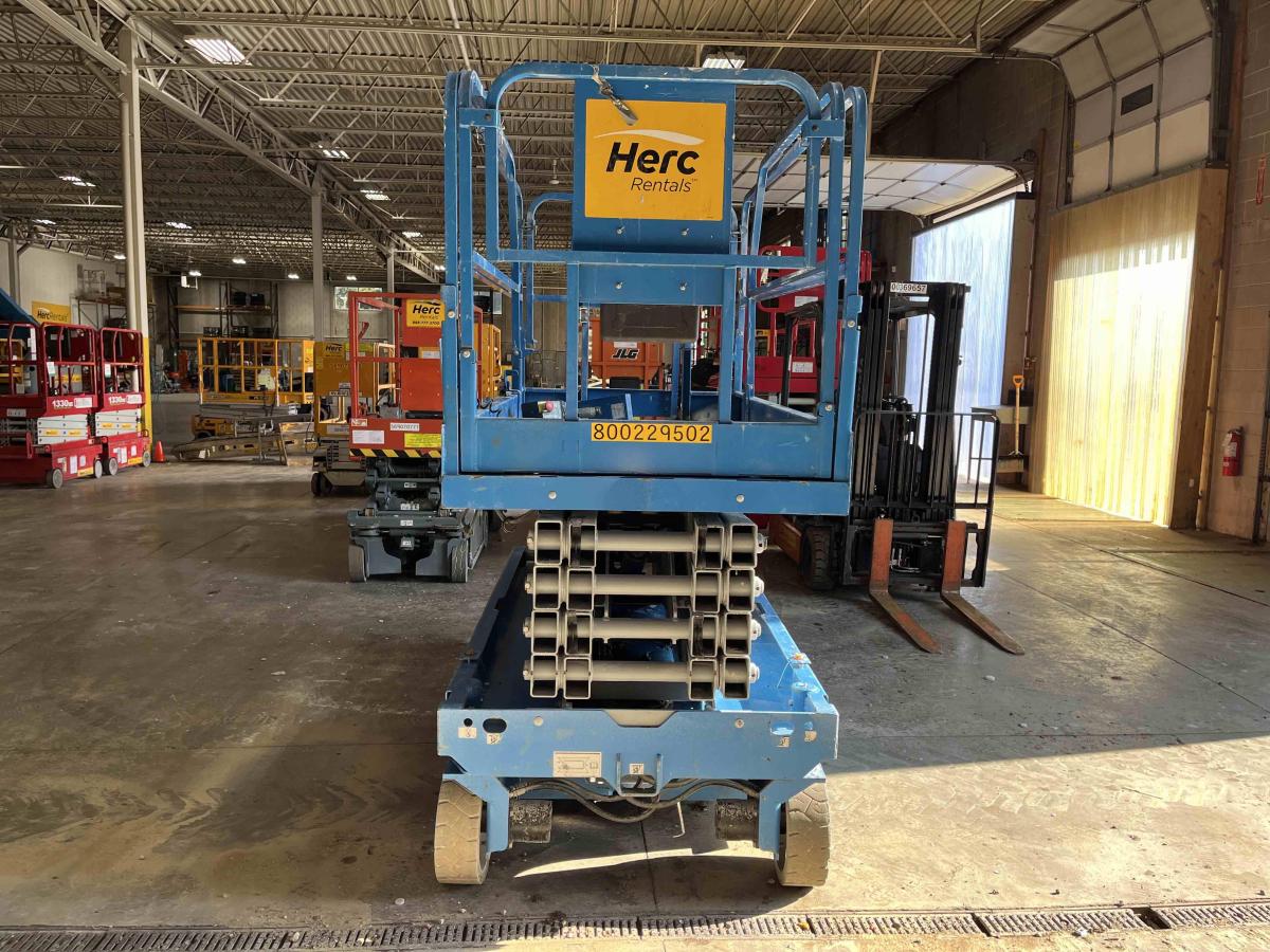 2018 Genie GS-3246-2