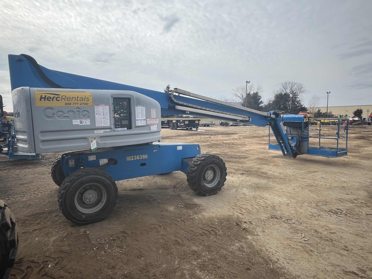 2018 Genie S-45