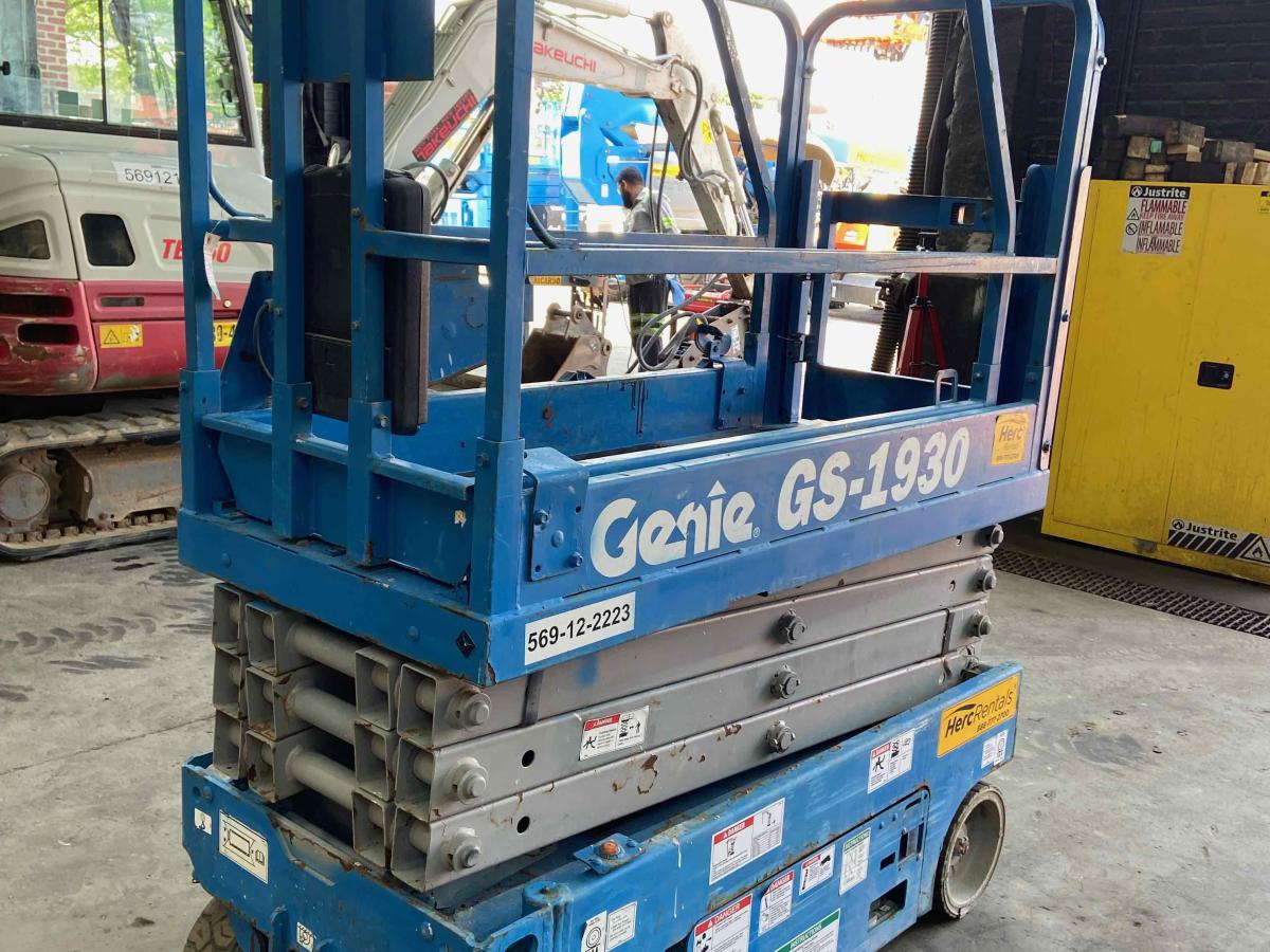 2017 Genie GS-1930-1