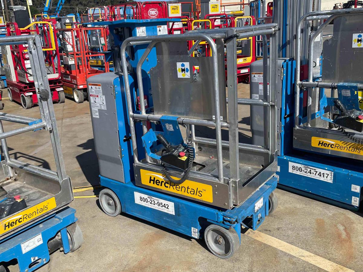 2018 Genie GR-12