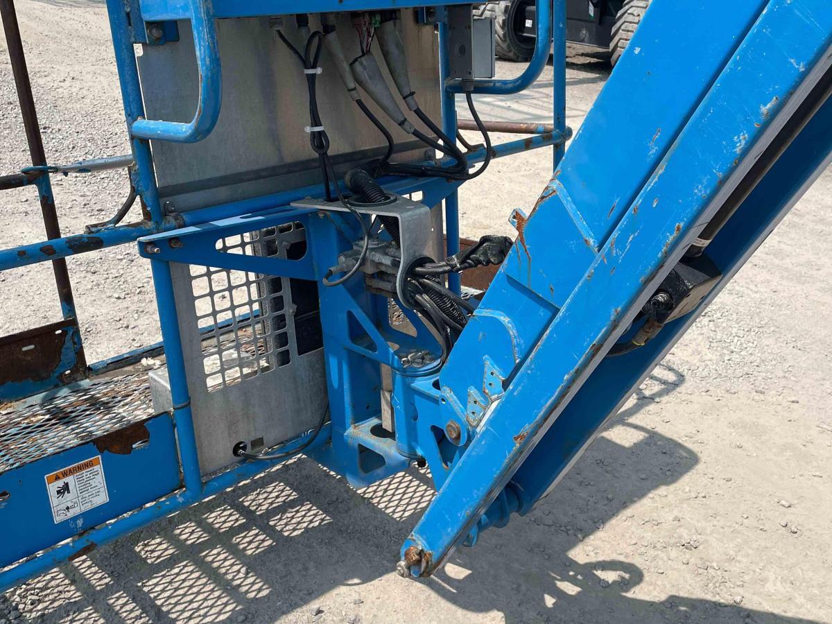 2014 Genie Z-45/25-11