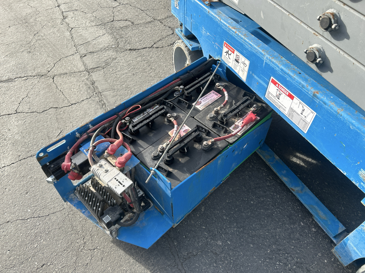 2018 Genie GS-1930-10