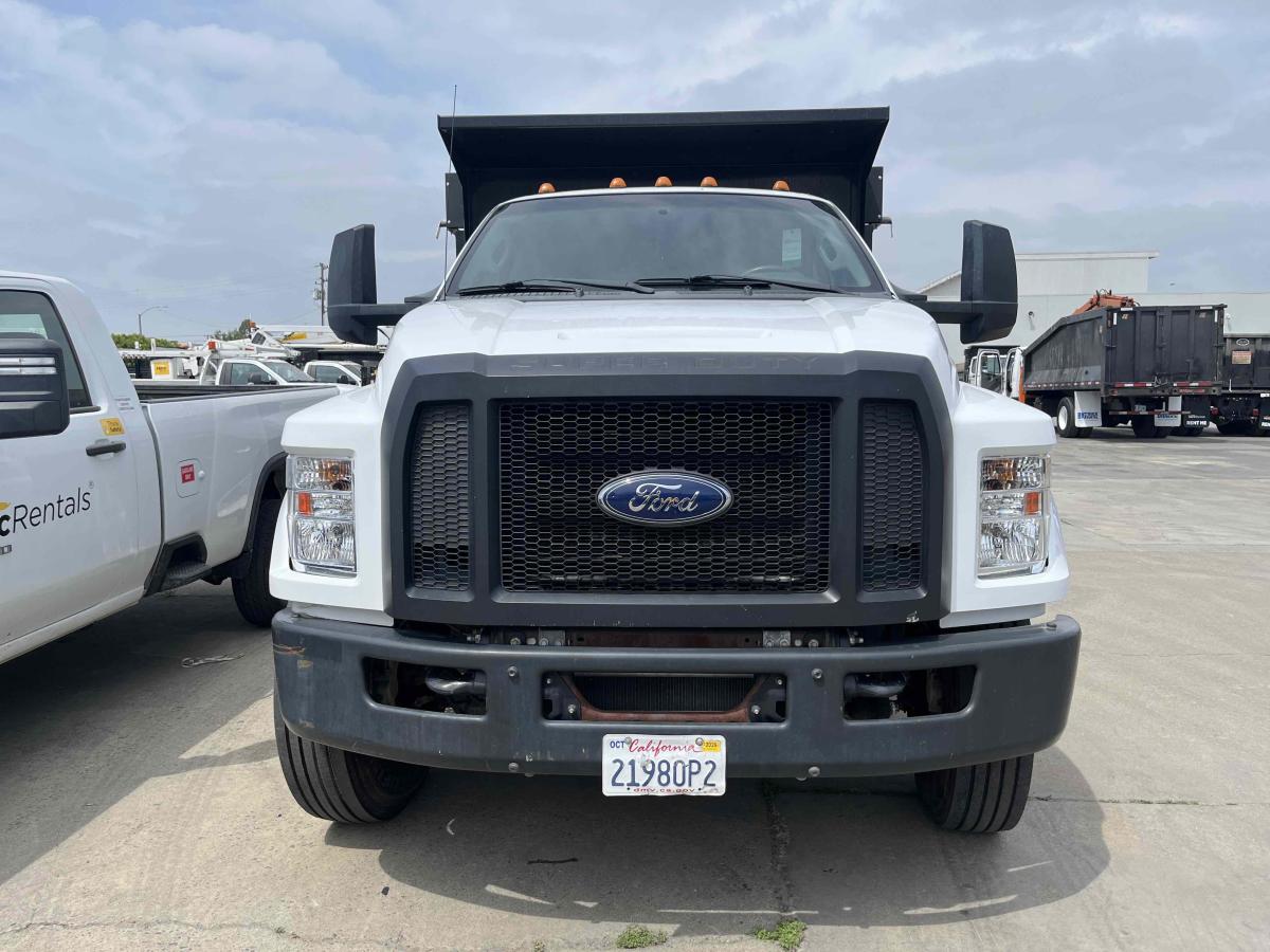 2018 Ford F650-7