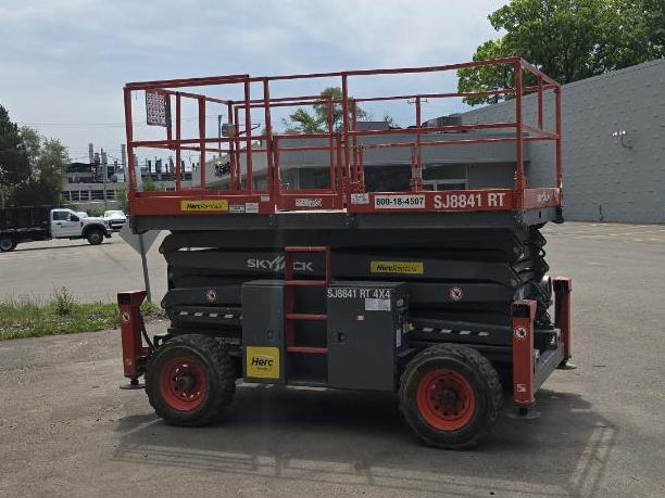2017 Skyjack SJ8841 RT-5