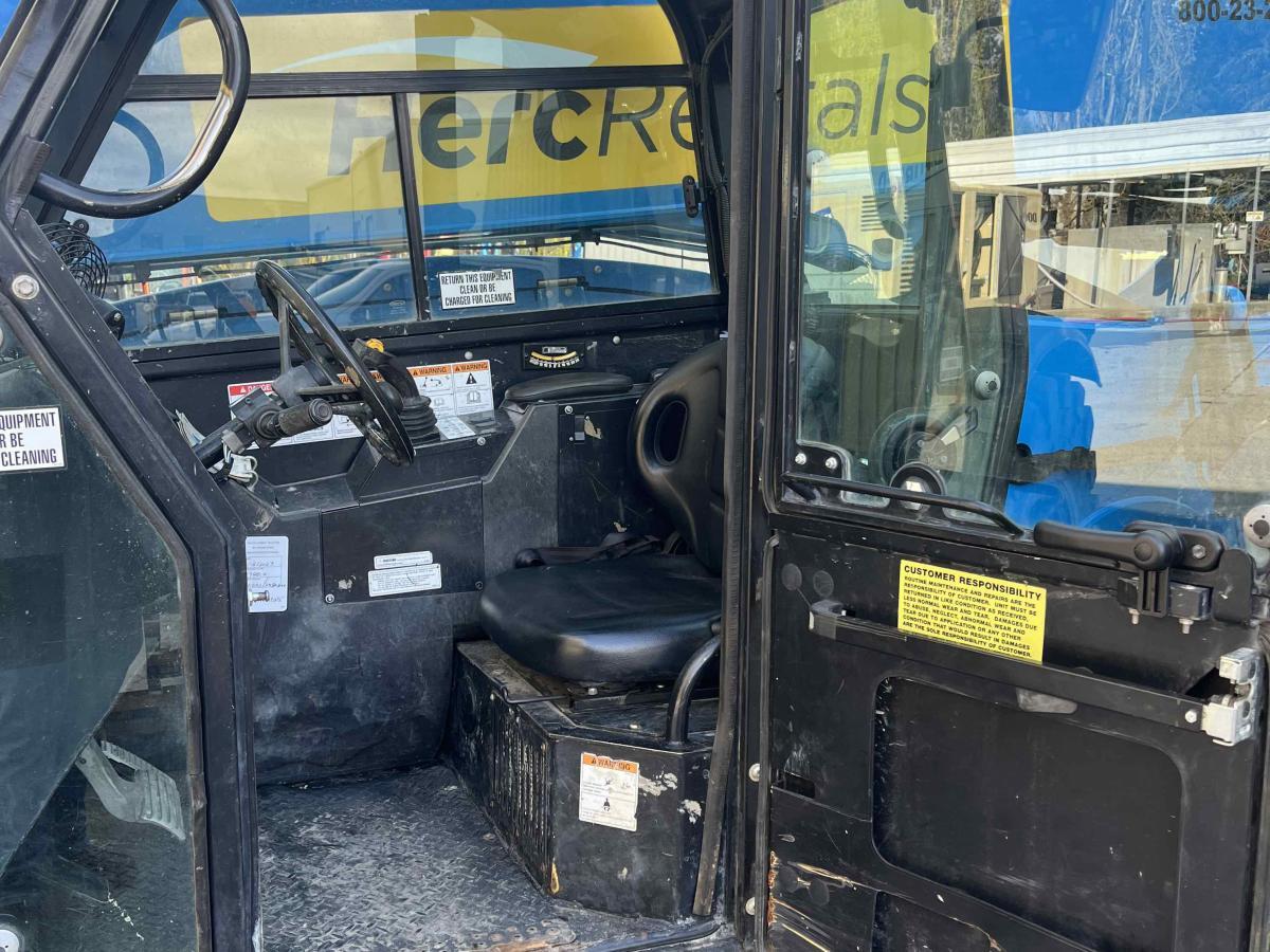 2018 Genie GTH 844-5