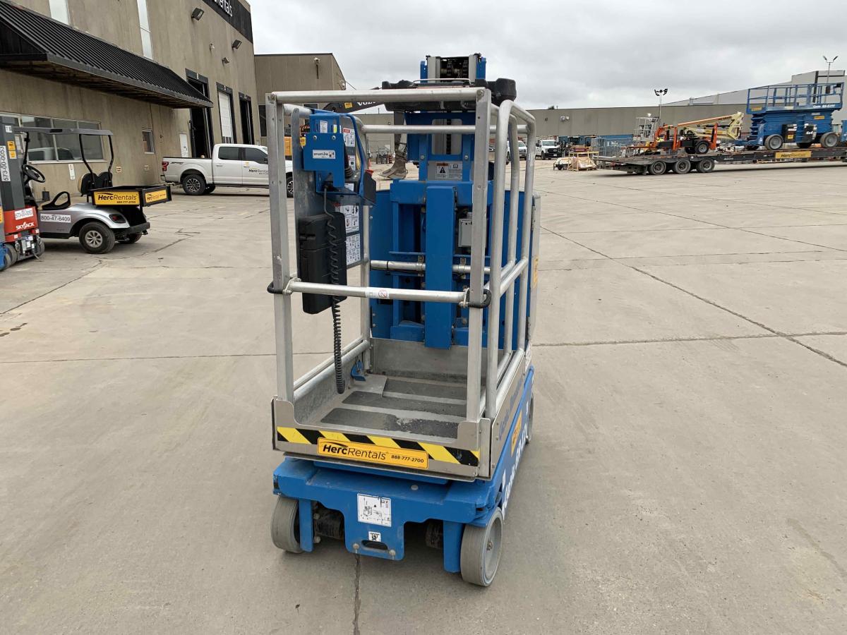 2019 Genie GR-12