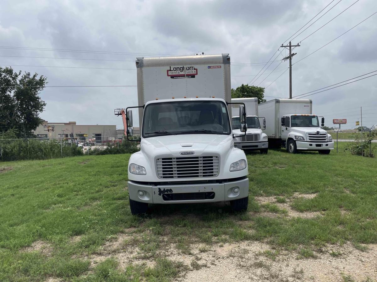2020 Freightliner M2106