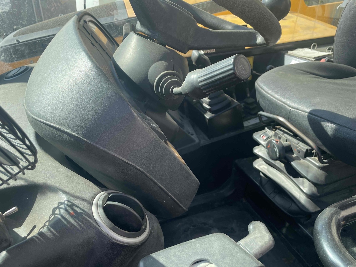 2018 JCB 512-56-8