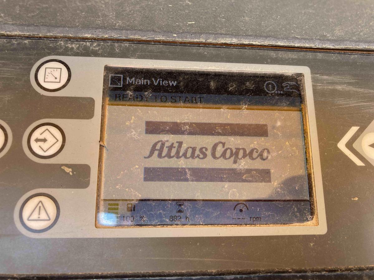 2017 Atlas Copco XAS 400
