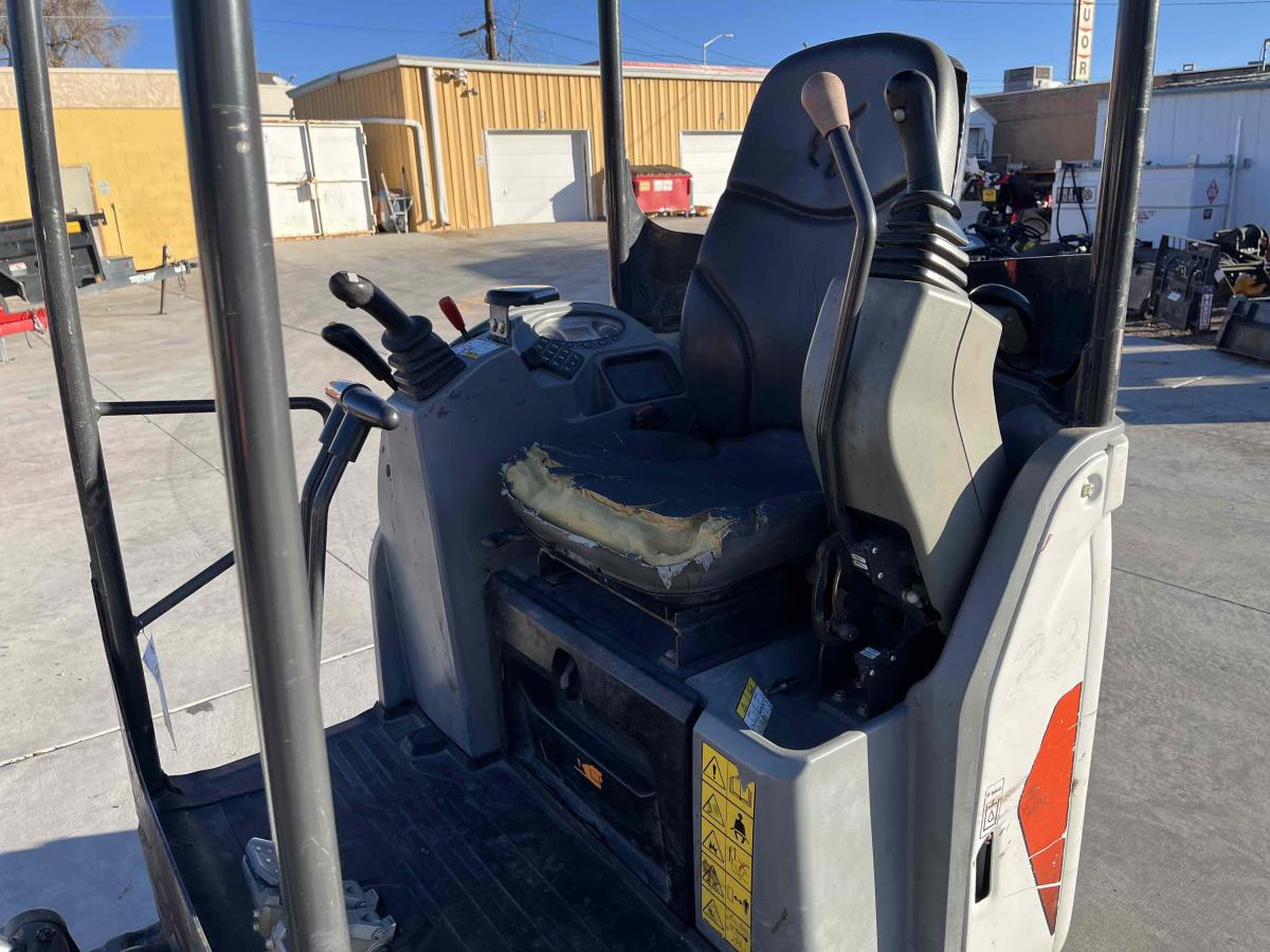 2020 Bobcat E20