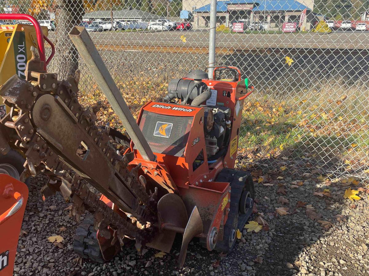 2019 Ditch Witch C24X