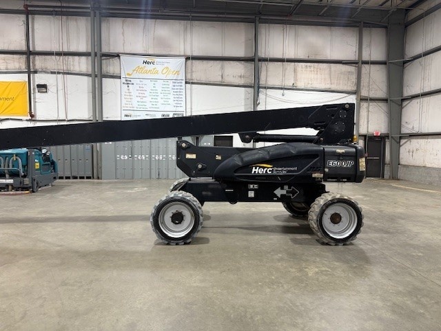 2017 JLG E600JP