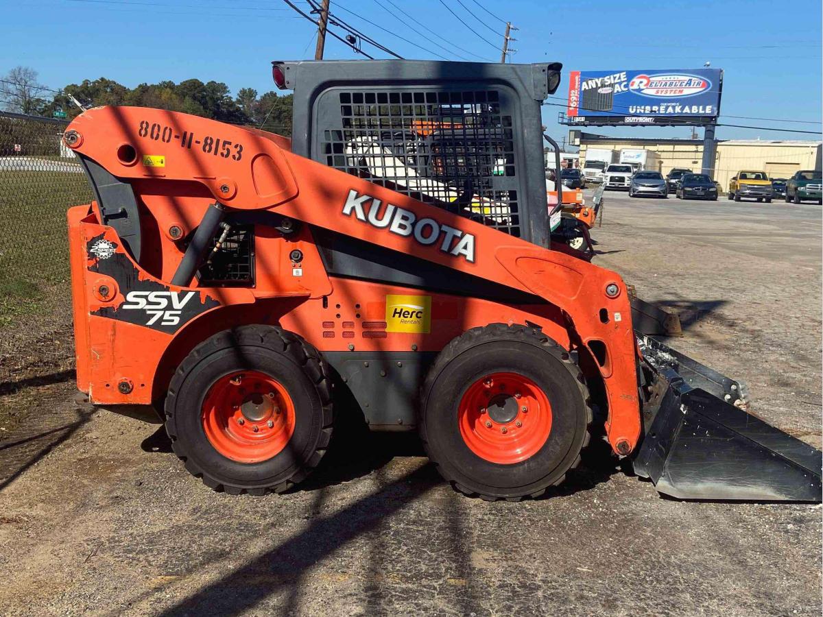2016 Kubota SSV75