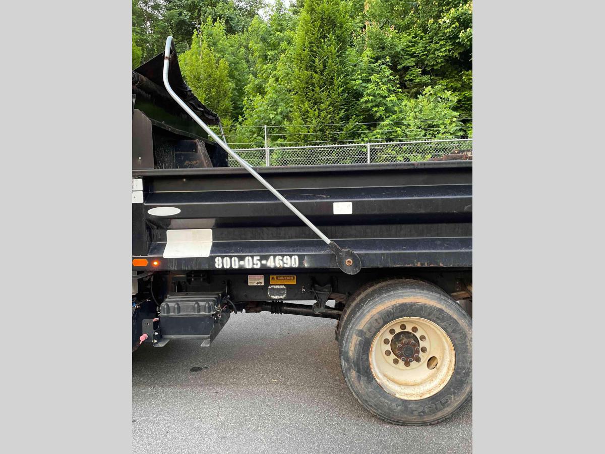 2015 Ford F750