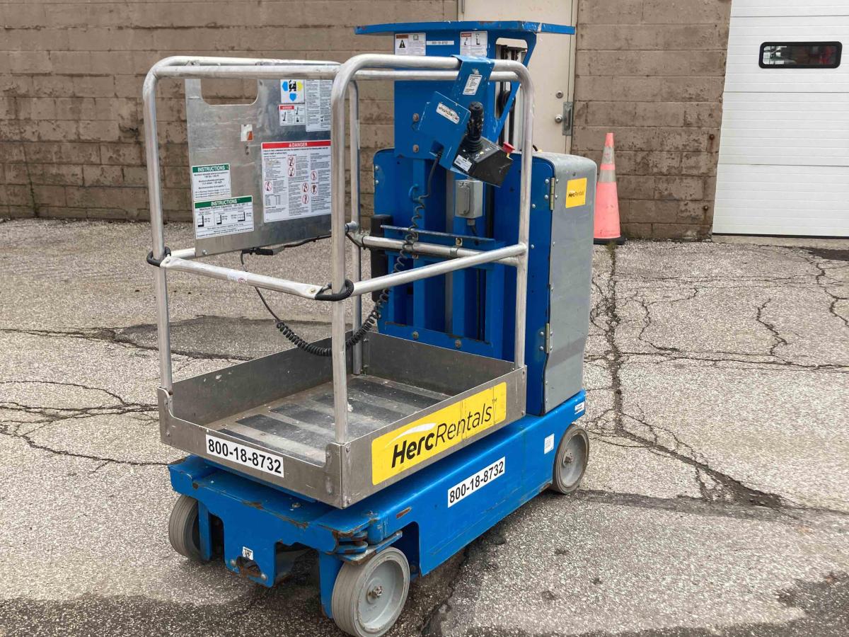 2017 Genie GR-12
