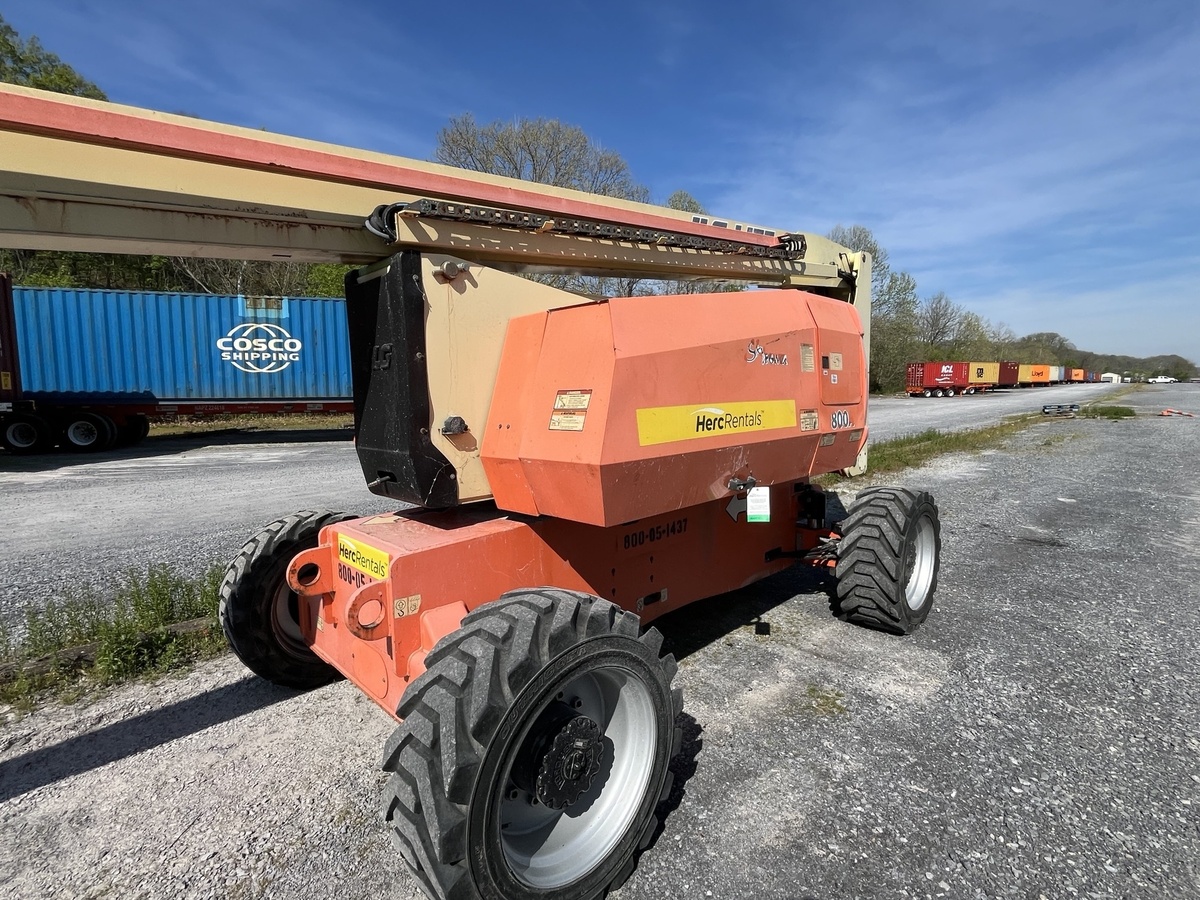 2015 JLG 800A-3