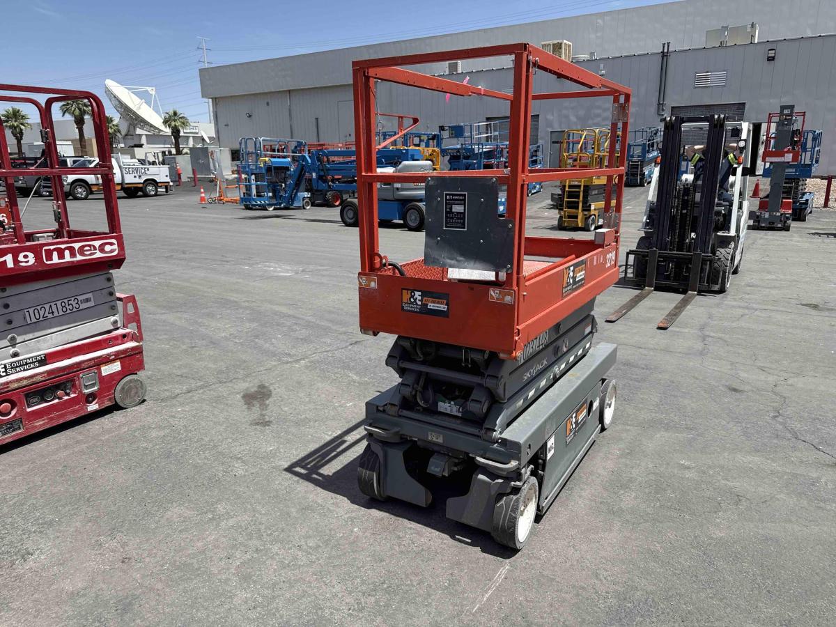 2018 Skyjack SJ3219