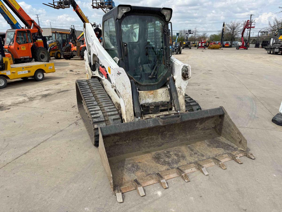 2019 Bobcat T740