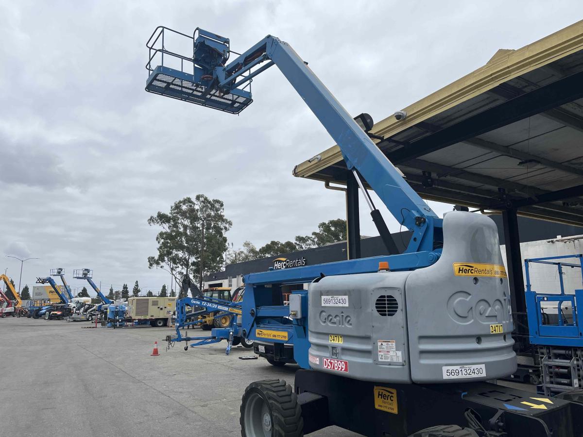 2013 Genie Z-60/34