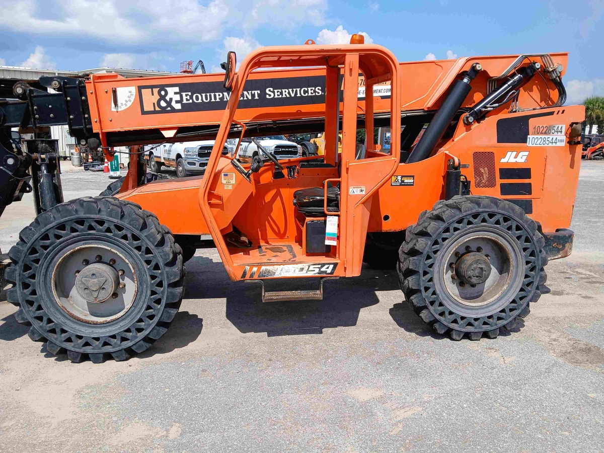 2018 SkyTrak 10054-7