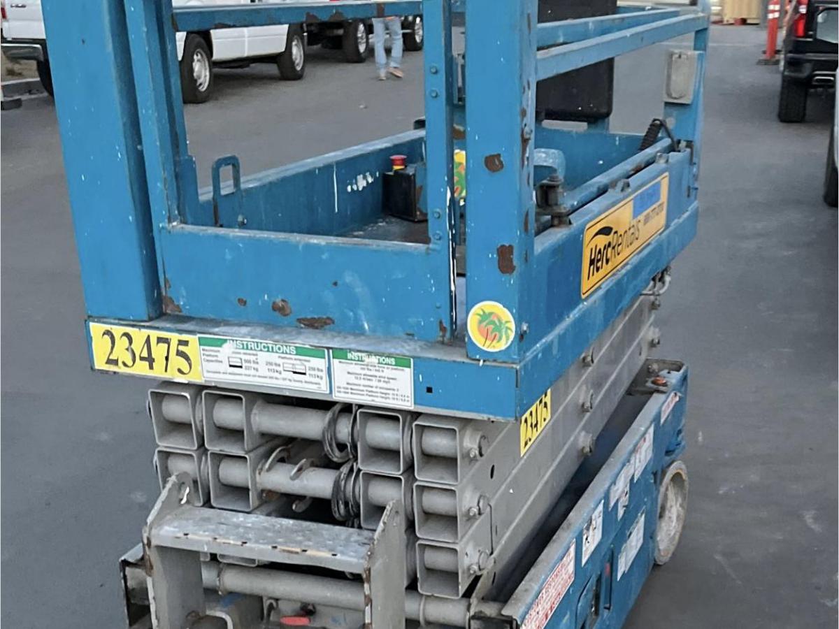 2018 Genie GS-1930-4