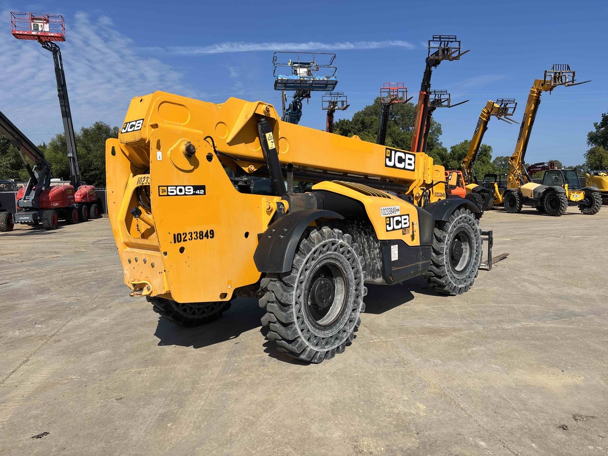 2018 JCB 509-42-3