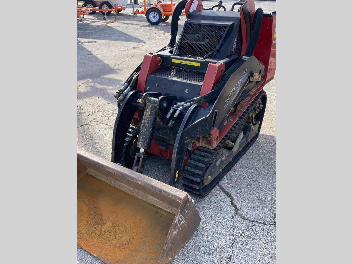 2017 Toro Dingo TX 1000 Used Track Skid Steers in FARMINGDALE, NY, ID