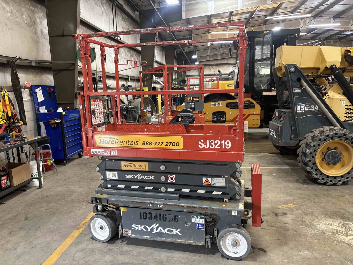 2021 Skyjack SJ3219-2