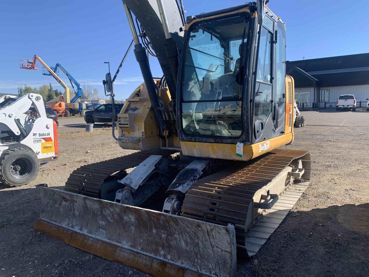 2017 John Deere 135G
