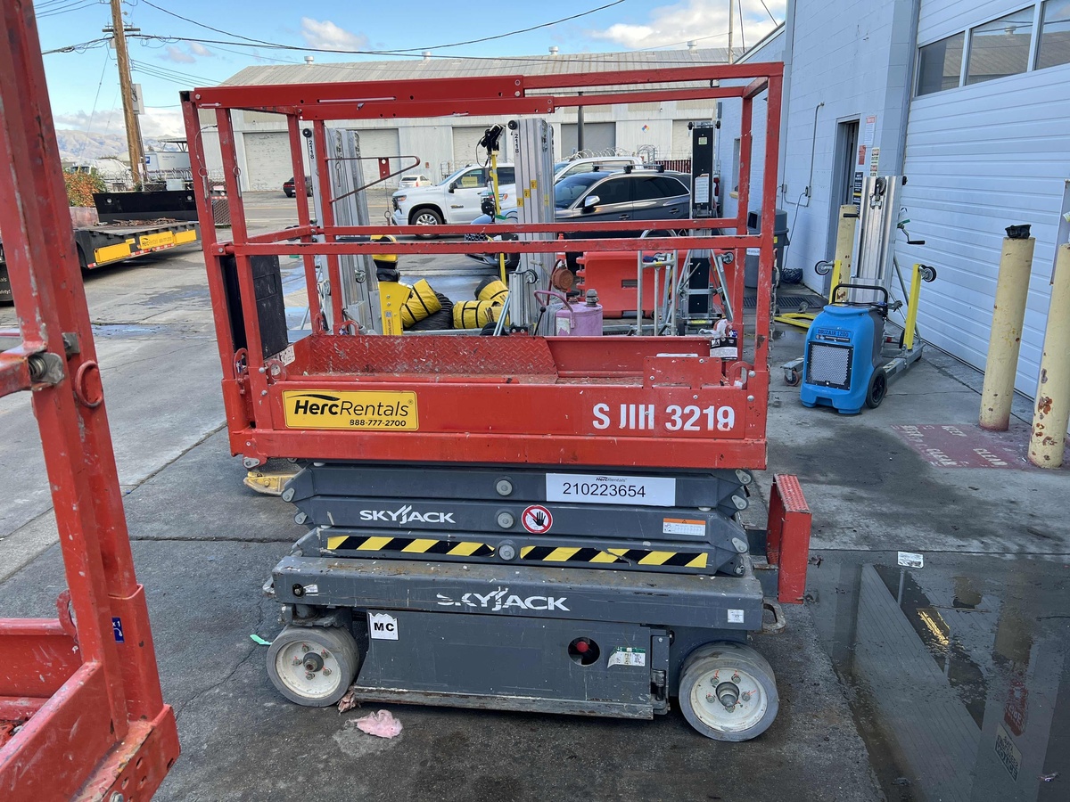 2017 Skyjack SJ3219