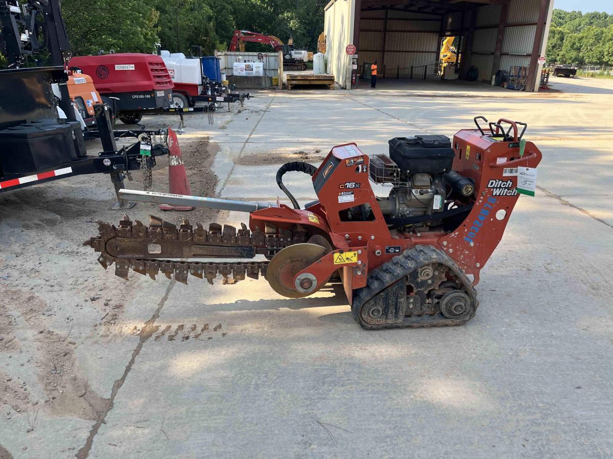 2021 Ditch Witch C16X-3