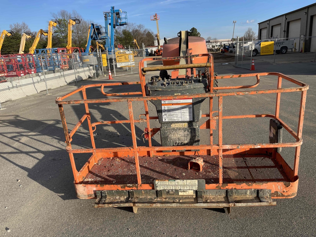 2018 JLG 460SJ-7