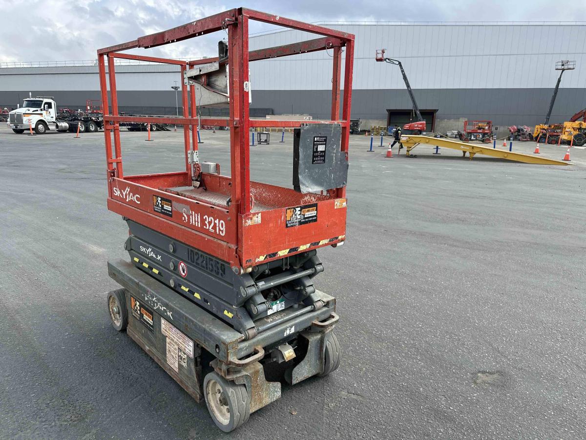 2017 Skyjack SJ3219