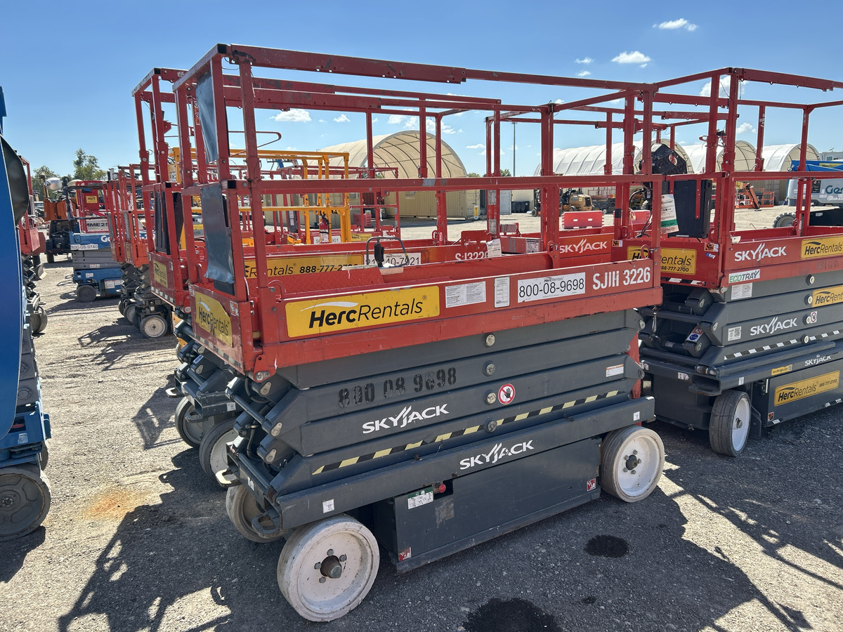 2015 Skyjack SJ3226-13