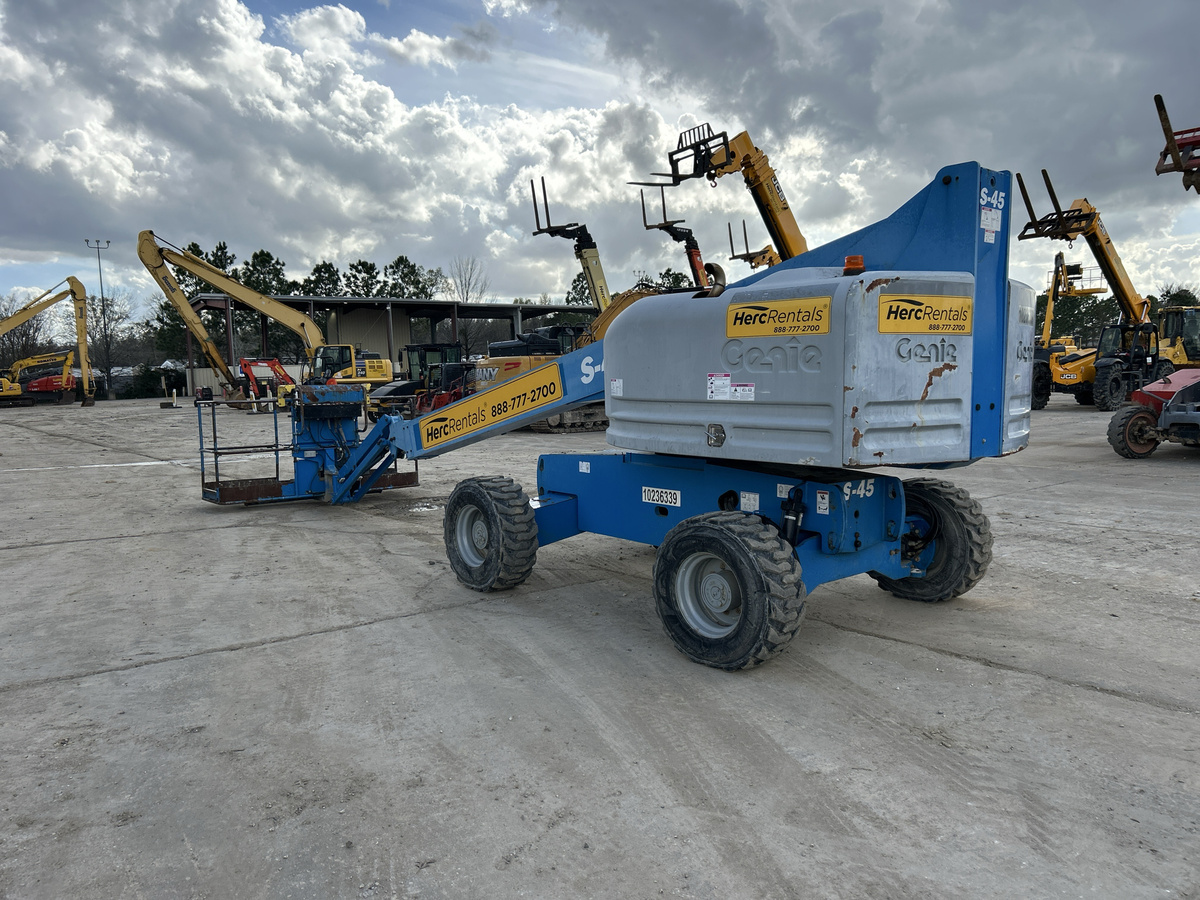 2018 Genie S-45-4