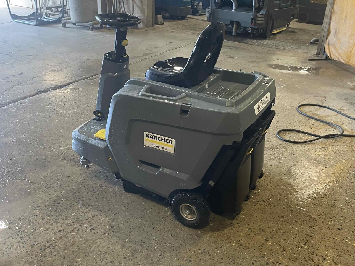 2021 Karcher KM 85/50