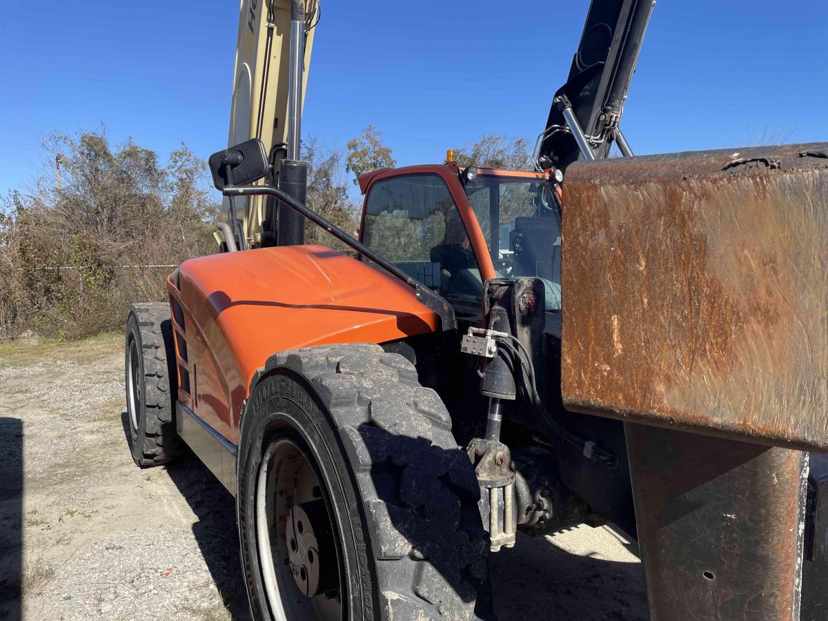 2018 JLG 1255