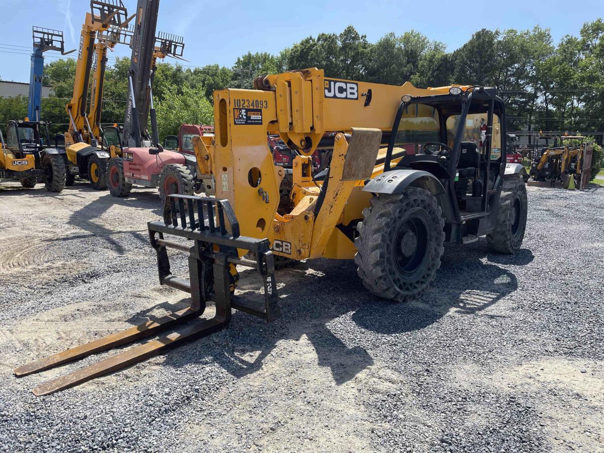 2018 JCB 510-56