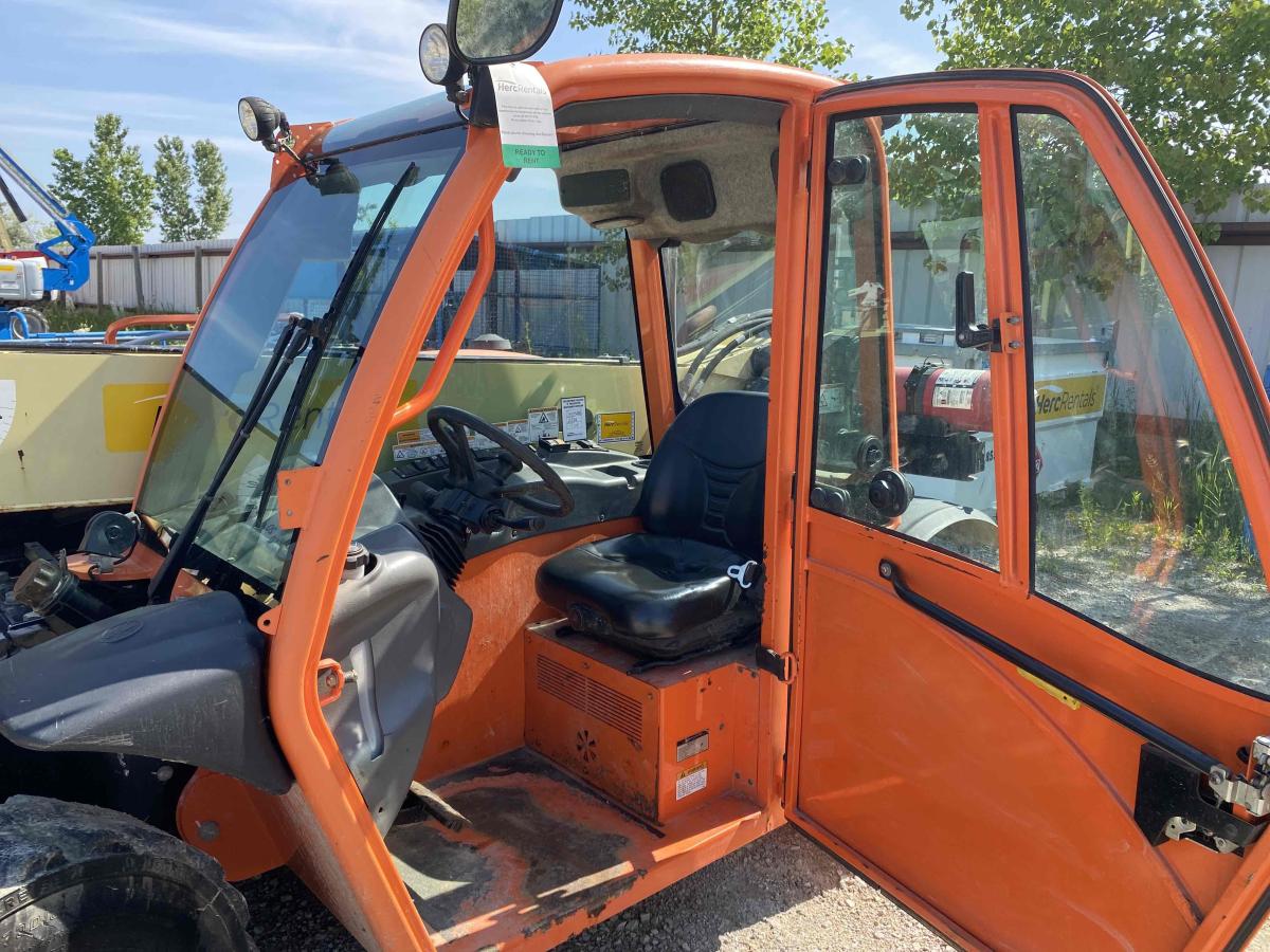 2017 JLG G5-18A-10