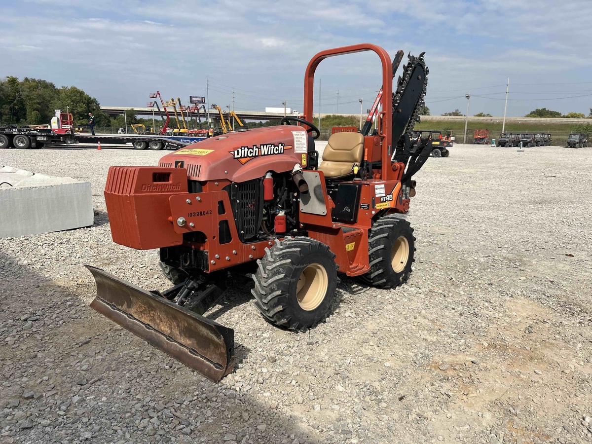 2021 Ditch Witch RT45