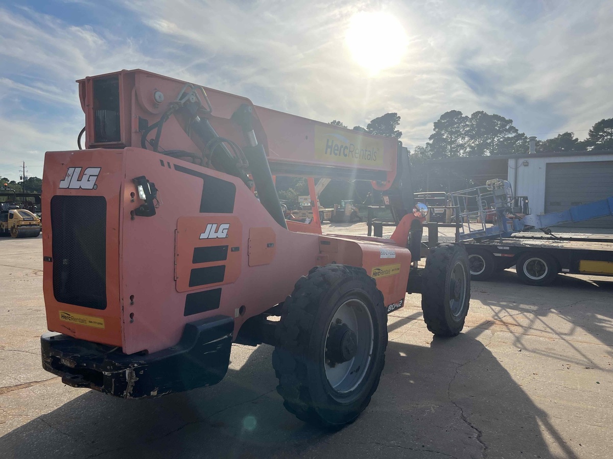 2018 SkyTrak 8042-3