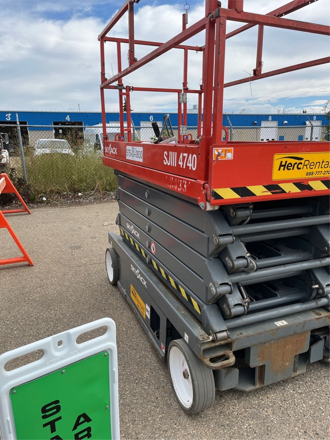 2018 Skyjack SJ4740-5