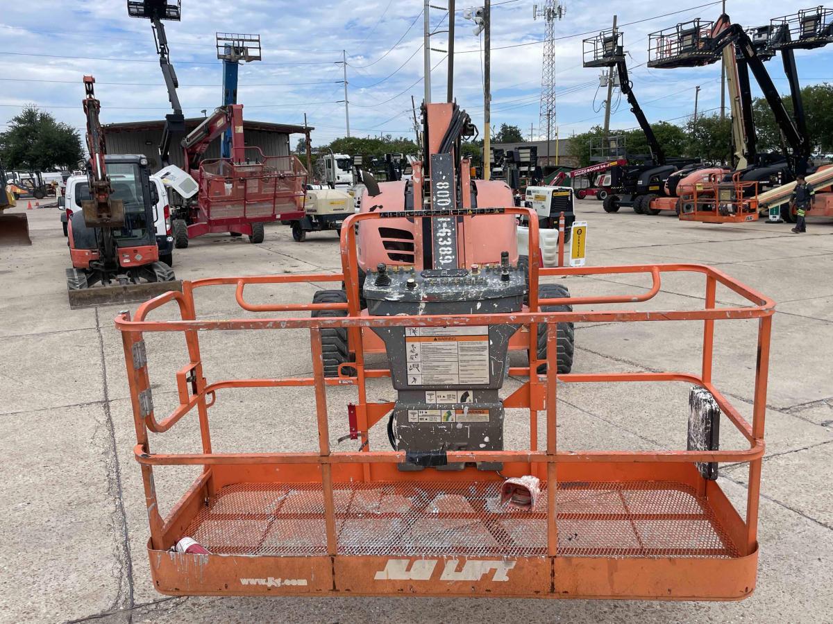 2016 JLG 600AJ