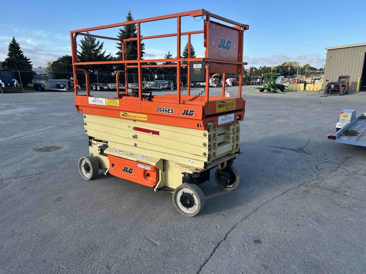 2019 JLG 2646ES-4