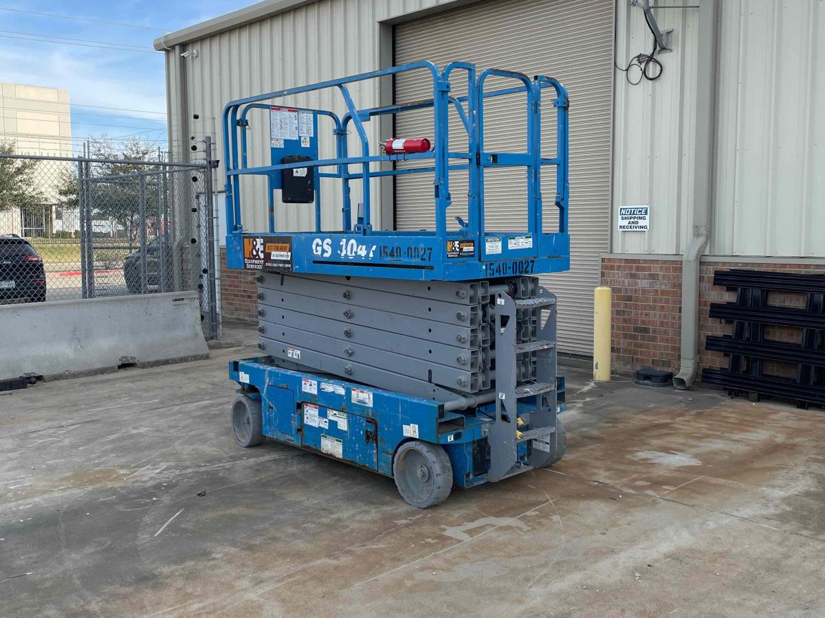 2016 Genie GS-4047