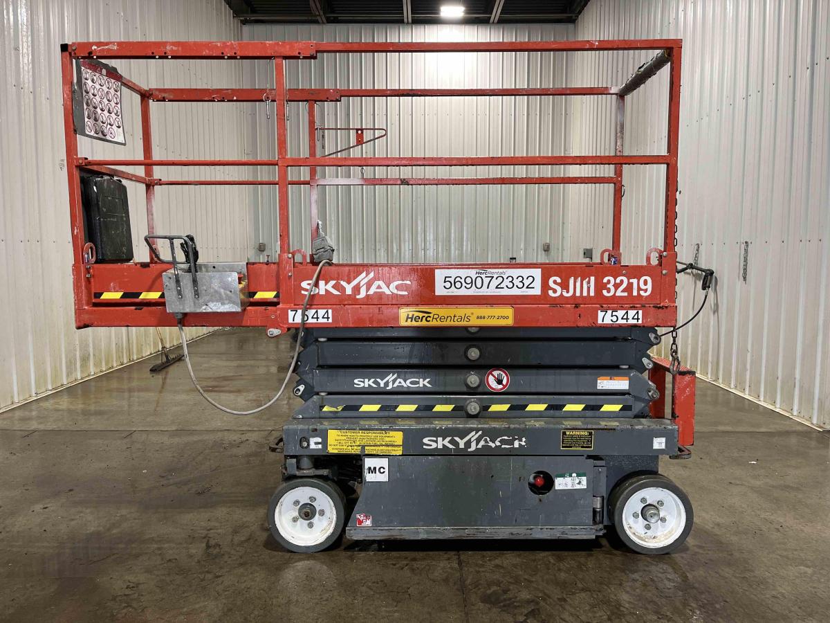 2016 Skyjack SJ3219
