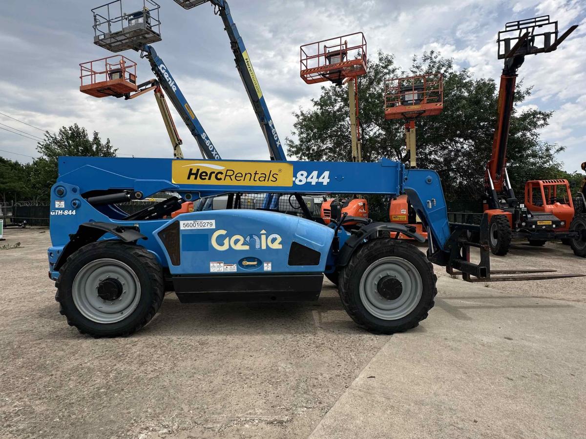 2019 Genie GTH 844