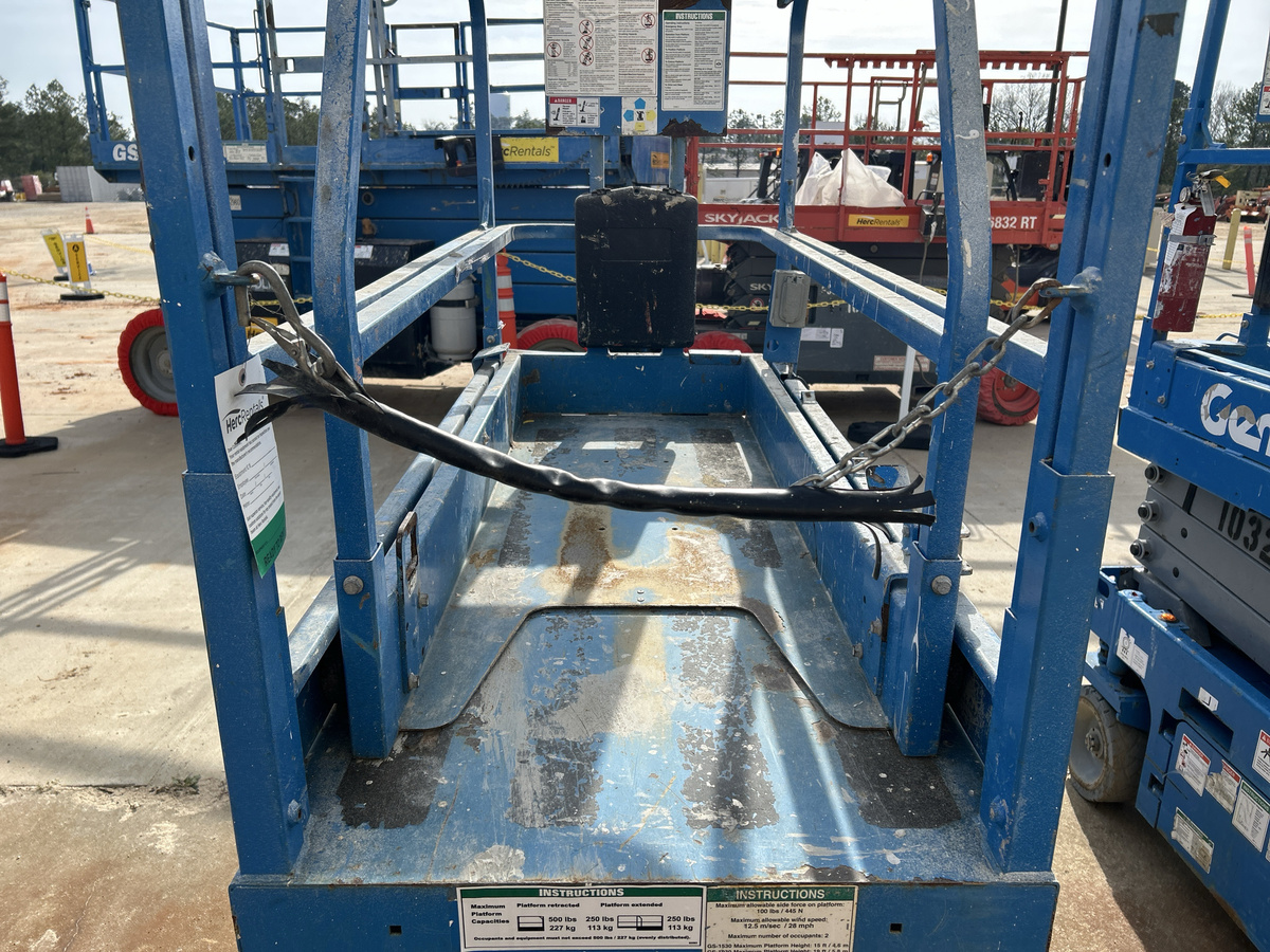 2018 Genie GS-1930-8