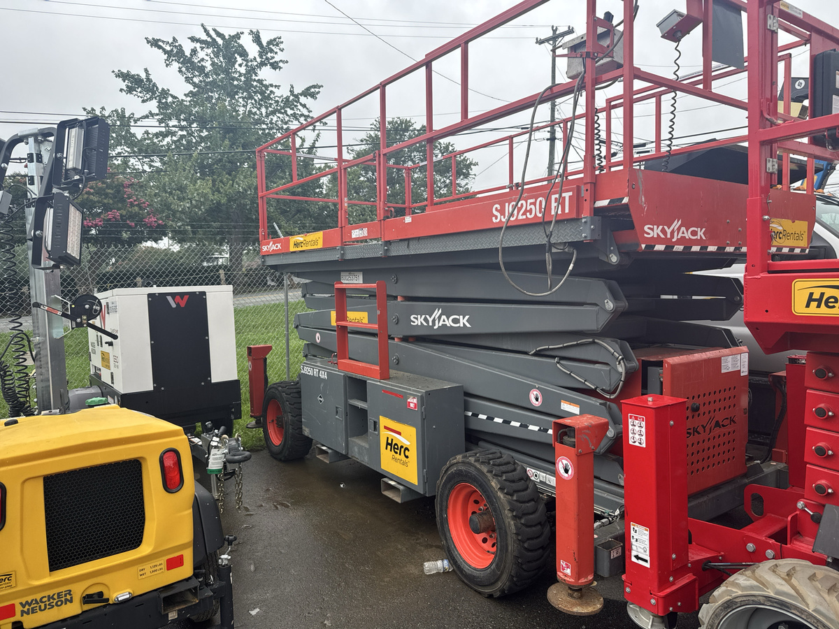 2019 Skyjack SJ9250 RT