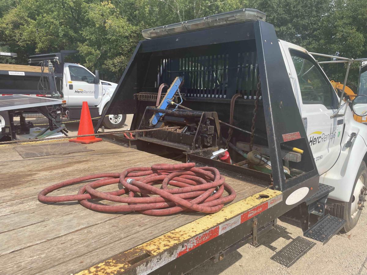 2013 Ford F750